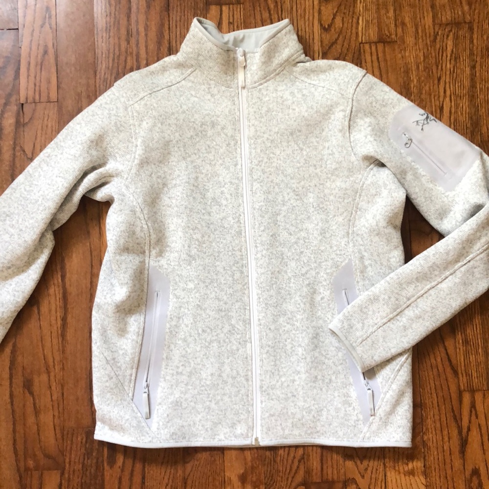 Arc'Teryx Covert Cardigan XS.